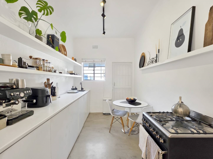 2 Bedroom Property for Sale in Tamboerskloof Western Cape